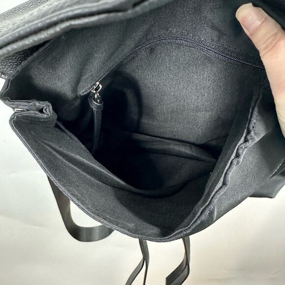 Botkier‎ Black Trigger Mini Backpack NWT Nylon Zippers Pockets - Picture 7 of 10